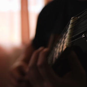 淹川惠里的人物介绍
